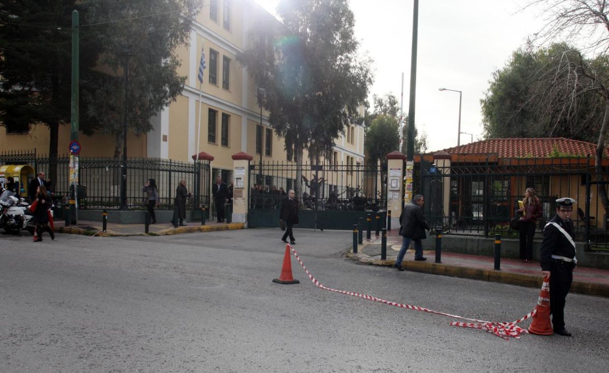 Τι εξετάζουν οι αρχές για το περιστατικό