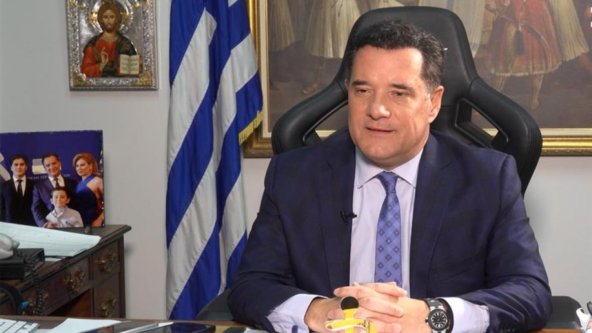 Τέλος το σχέδιο για ασφαλιστικές εταιρείες στα νοσοκομεία – Τι λέει ο Άδωνις Γεωργιάδης