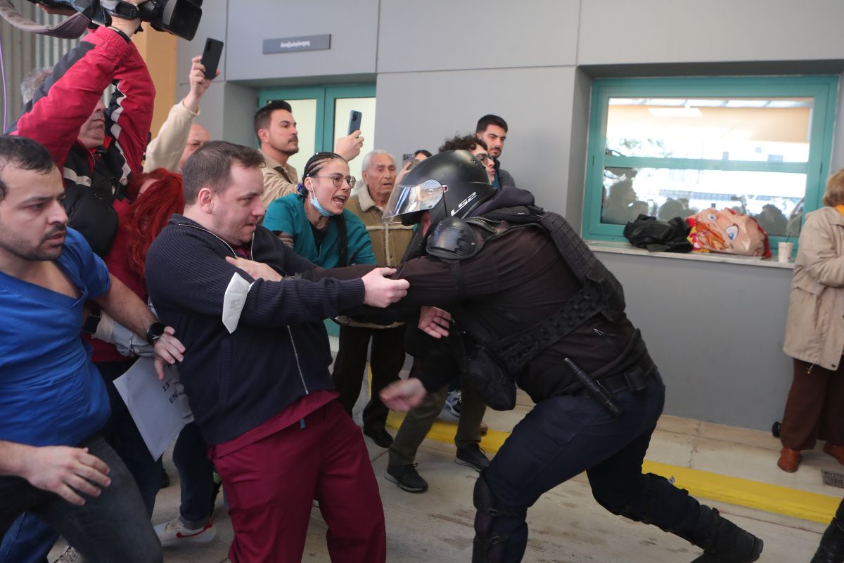 Διαδικτυακά καλέσματα και μέτρα τάξης