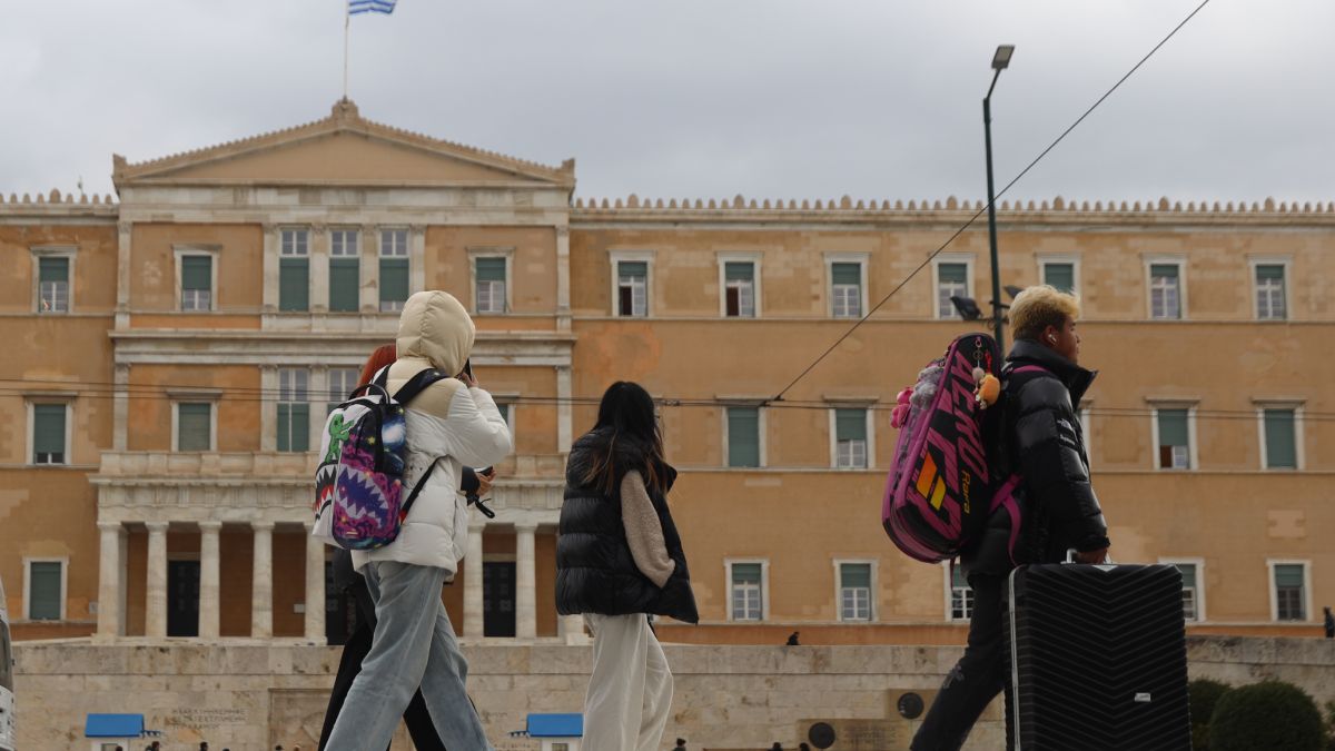 Καιρός σήμερα 28/2: Πού θα βρέξει και πού θα «χτυπήσει» παγετός – Η πρόγνωση Ρήγου και Μαρουσάκη