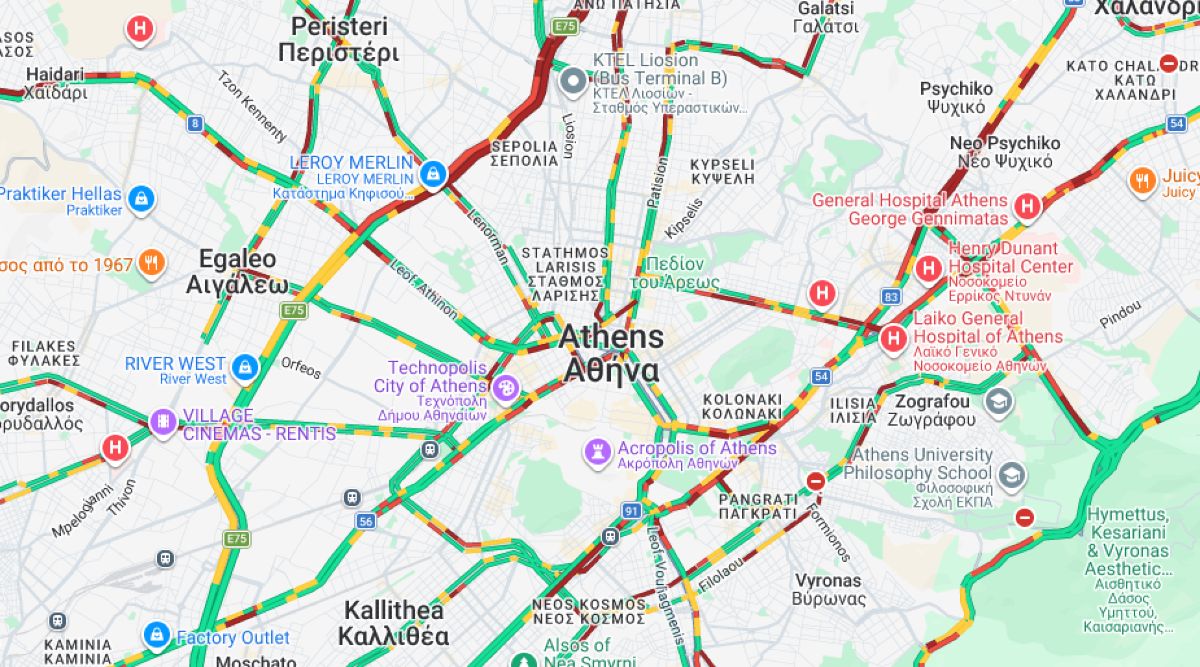 Ουρές χιλιομέτρων τώρα στην Αθήνα