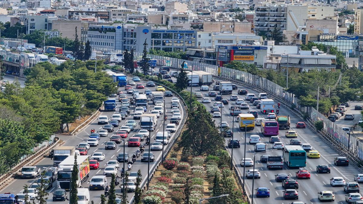 Κλειστή Αττική Οδός, χαοτική κίνηση στο λεκανοπέδιο