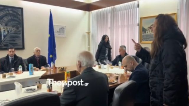 Οργή συγγενών θυμάτων των Τεμπών για την παρουσία Κυρανάκη στο Μνημόσυνο