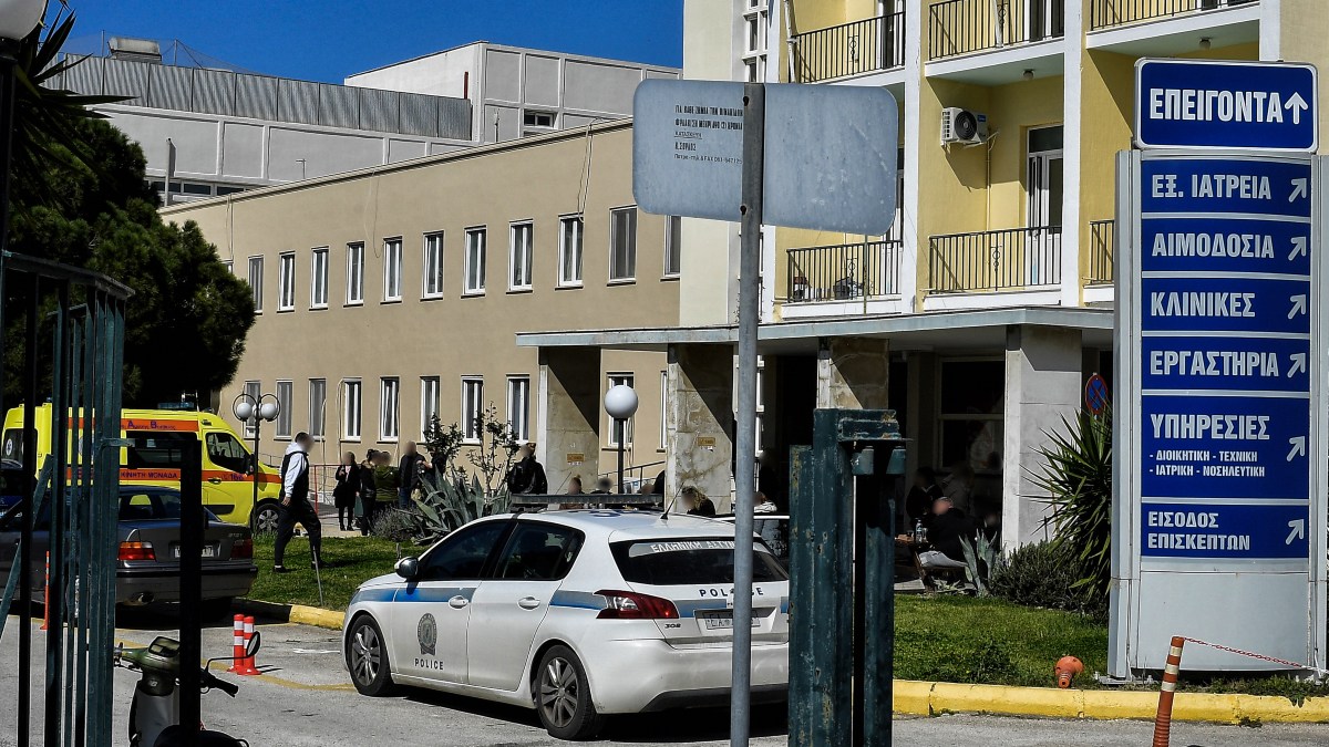 Νεκρός 17χρονος στο Λουτράκι: Προσήχθη η μητέρα του ανήλικου που υπέδειξε ο 19χρονος τραυματίας