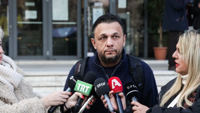 Δύο δημοσιογράφοι κυριολεκτικά ισοπέδωσαν τον Πάνο Ρούτσι! Τι ρώτησαν και τον έβγαλαν νοκ άουτ;