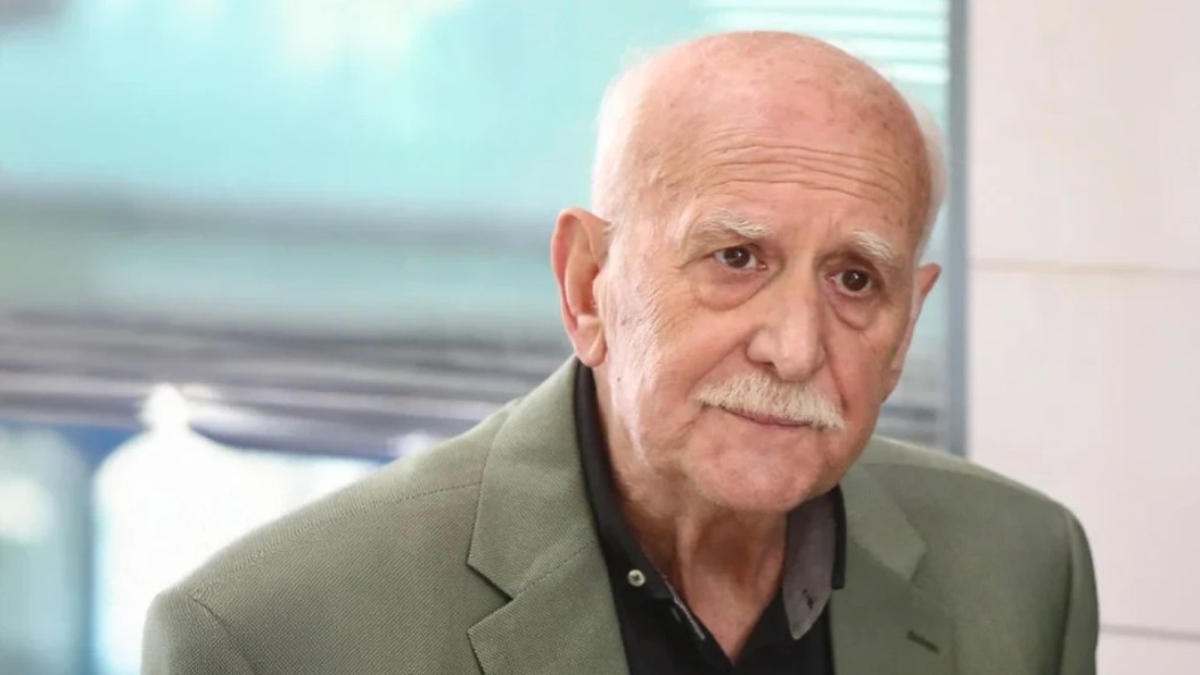 Γιώργος Παπαδάκης: Η συγκινητική αναφορά των συνεργατών του στον «αέρα» του ΑΝΤ1 – «Έχει μείνει η φωνή του, η αλήθεια του»