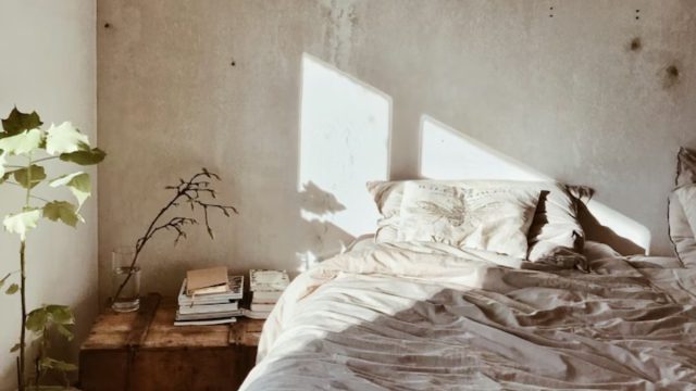 5 τρόποι για να διακοσμήσετε το υπνοδωμάτιό σας – Πώς θα έχετε καλύτερη ποιότητα ύπνου