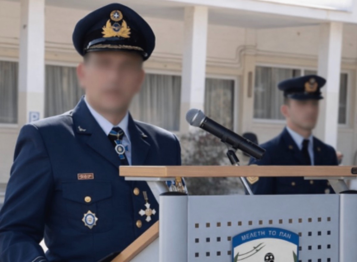 Ο συλληφθείς μετέφερε διαβαθμισμένες και άκρως απόρρητες πληροφορίες σε τρίτους για υπό ανάπτυξη τεχνολογίες αλλά και στρατιωτικά μέσα των ελληνικών Ενόπλων Δυνάμεων