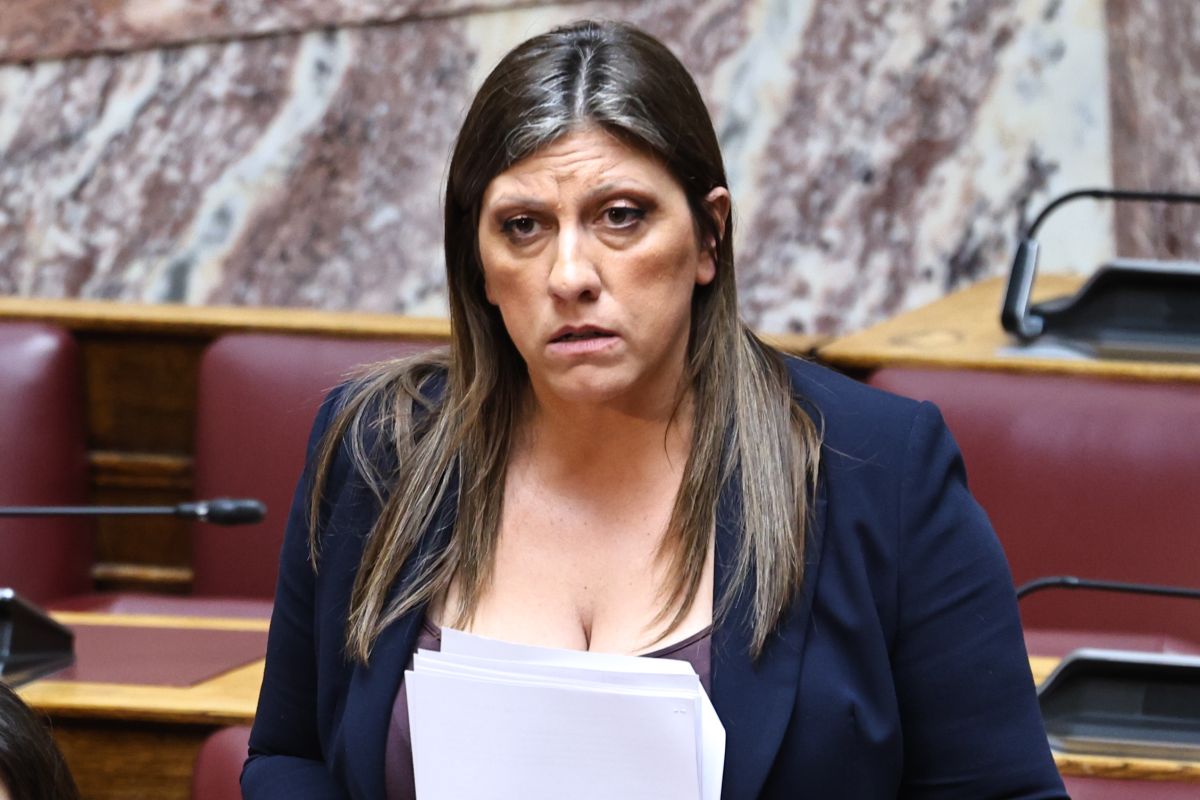 Η Ζωή Κωνσταντοπούλου σε μια από τις έντονες παρεμβάσεις της
