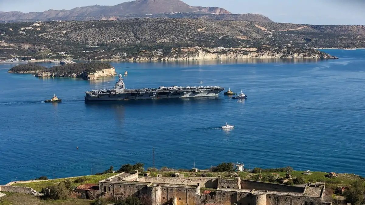 Έκλεισε η βάση στη Σούδα: Έκτακτα μέτρα συναγερμού – Οι απειλές του Ιράν που οδήγησαν στο «σφράγισμα»