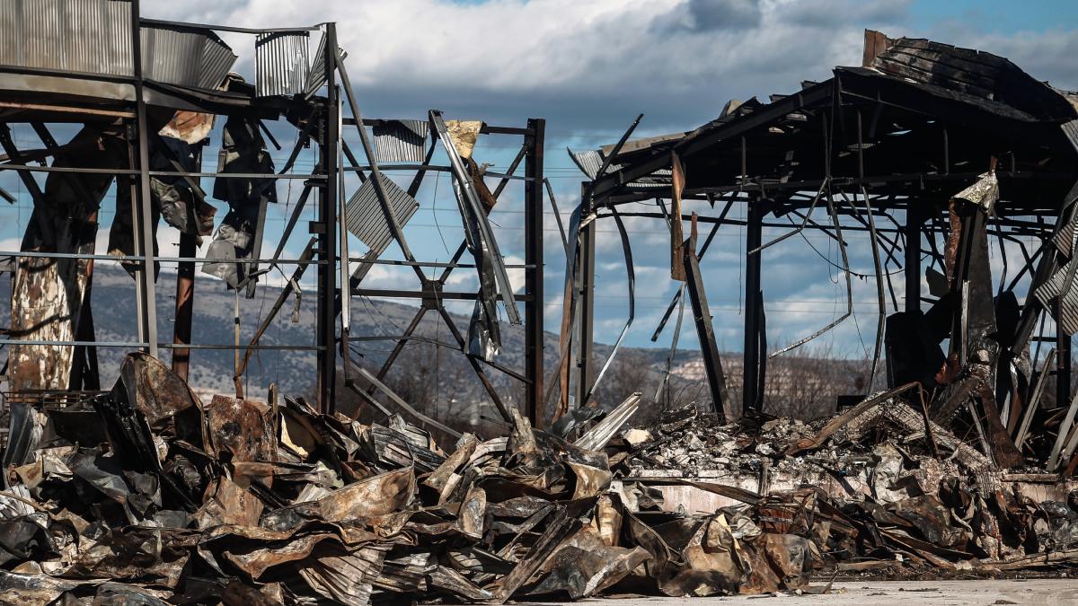 Ποιοι κάνουν εκσκαφές σε άλλο εργοστάσιο της Βιολάντα μετά τη σύλληψη του ιδιοκτήτη;