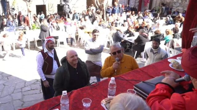 Αδιανόητο σκηνικό στη Χίο: Χορός, γλέντι και δημόσιες ευχές να πνίγονται περισσότεροι μετανάστες