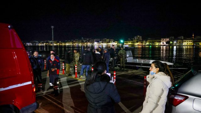 Χίος: Στο Παίδων τα τραυματισμένα παιδιά του ναυαγίου – Τα ερωτήματα γύρω από την υπόθεση