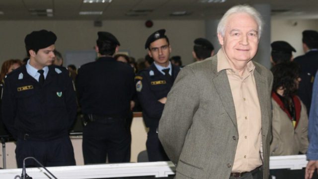 Αλέξανδρος Γιωτόπουλος: Υπάρχουν 8 ασύλληπτα μέλη της «17 Νοέμβρη» – Γιατί στην «βόμβα» του αρχηγού  της 17Ν δεν απάντησε κανείς;