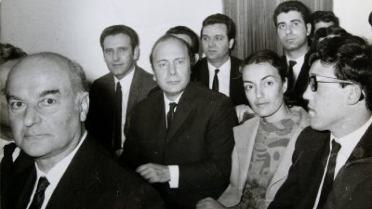 «Ντόμινο» συλλήψεων που έφερε στα κρατητήρια της ΕΣΑ δεκάδες στελέχη