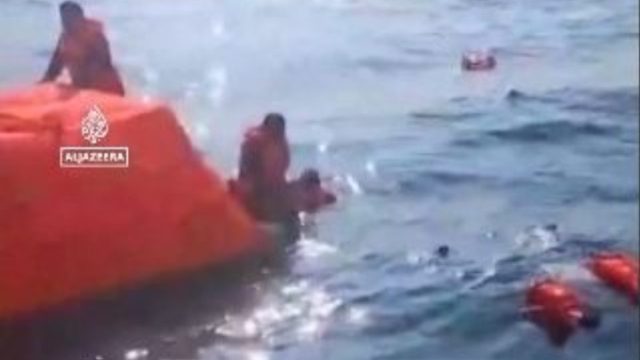 Σρι Λάνκα: Τραγωδία με 87 νεκρούς μετά από τορπίλη σε ιρανικό πλοίο – Βίντεο από τη διάσωση