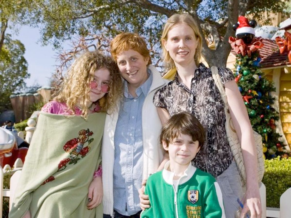 Cynthia Nixon & Christine Marinoni