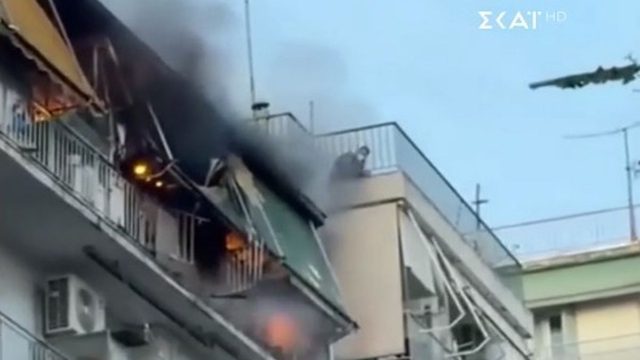Θρίλερ στου Γκύζη: Έκρηξη φιάλης υγραερίου «τίναξε» διαμέρισμα στον αέρα – Σε κρίσιμη κατάσταση γυναίκα