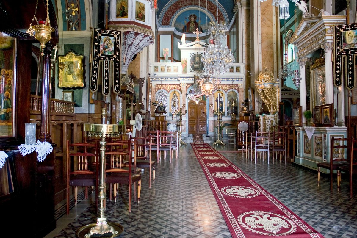 Έντονη αντιπαράθεση σε ναό