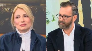 «Έχει πεθάνει;»: Η στιγμή που ο Άγγελος Μπράτης «πάγωσε» μπροστά στην Μαρία Ηλιάκη
