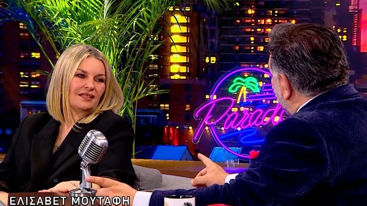 Ελισάβετ Μουτάφη: Η συγκλονιστική εξομολόγηση για την υιοθεσία από τη Σιέρα Λεόνε και η «στημένη» γνωριμία με τον Μάνο Νιφλή που κατέληξε σε γάμο