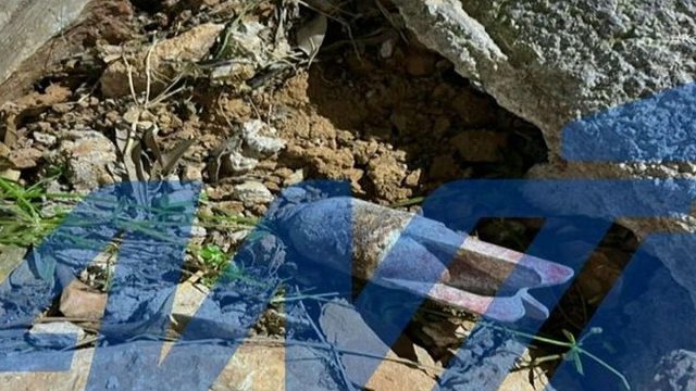 Συναγερμός στην Πεύκη: Παιδιά βρήκαν οβίδα του Β’ Παγκοσμίου Πολέμου και τη μετέφεραν στα χέρια για να τη δείξουν στους γονείς τους