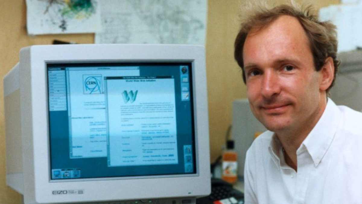 Σαν σήμερα, 12 Μαρτίου 1989: Ο  Τιμ Μπέρνερς – Λι προτείνει τη δημιουργία του www που θα οδηγήσει στην εκρηκτική ανάπτυξη του Ίντερνετ