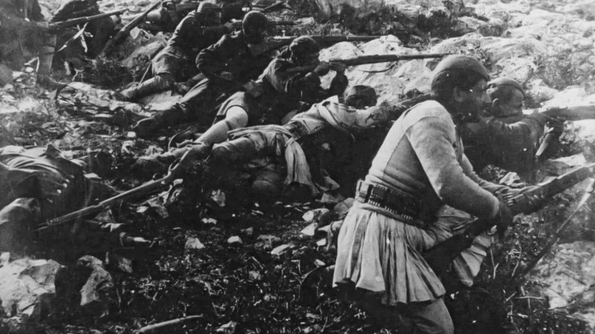 Σαν σήμερα, 03 Μαρτίου 1913: Η γαλανόλευκη στους Αγίους Σαράντα – Το χρονικό της απελευθέρωσης της Βορείου Ηπείρου