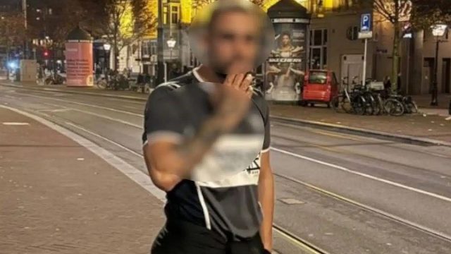Αυτός είναι ο πασίγνωστος τράπερ που συνελήφθη μετά από καταδίωξη στα Πατήσια – Το μαχαίρι των 20 εκατοστών και το «σκοτεινό» παρελθόν στη φυλακή