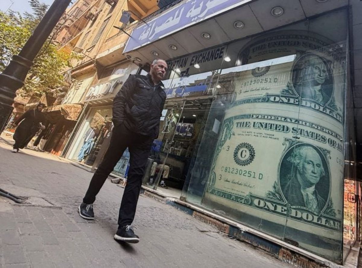 Νέα μέτρα στην Αίγυπτο με κλείσιμο στις 21:00