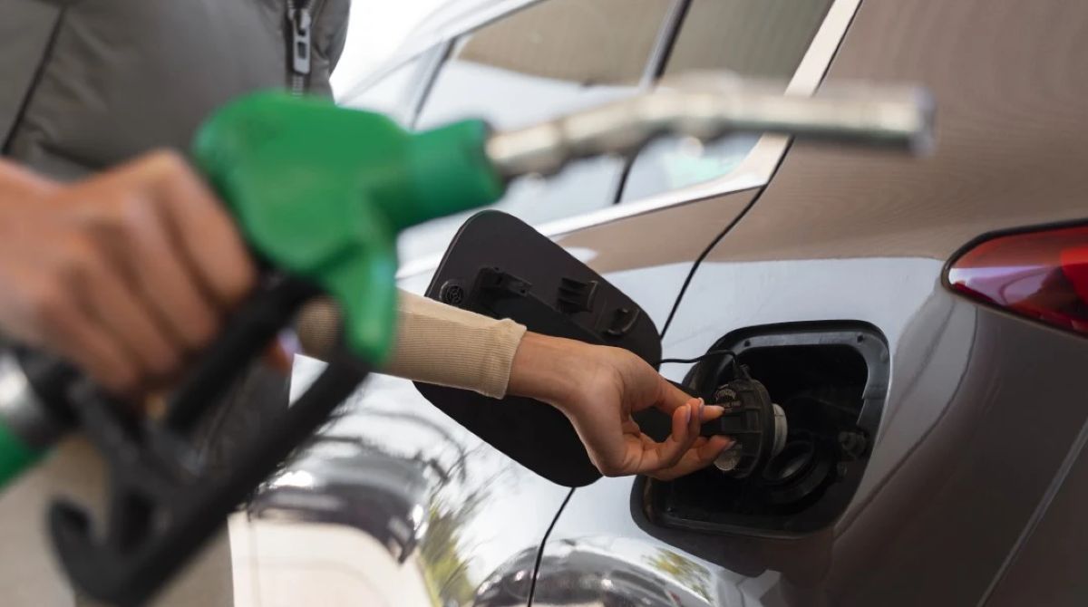 Κλείνουν νωρίτερα μαγαζιά λόγω ενεργειακής κρίσης