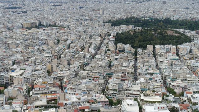 Δεν χωράει η Αθήνα 6 εκατ. ανθρώπους: Το ξέσπασμα του Κίντζιου για την κατάσταση στην πρωτεύουσα