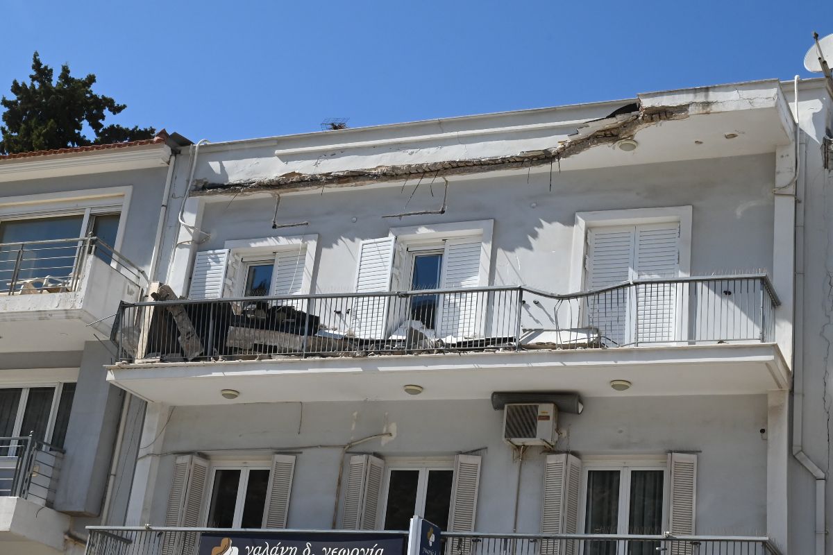 Πολυκατοικίες δεκαετιών χωρίς επισκευές