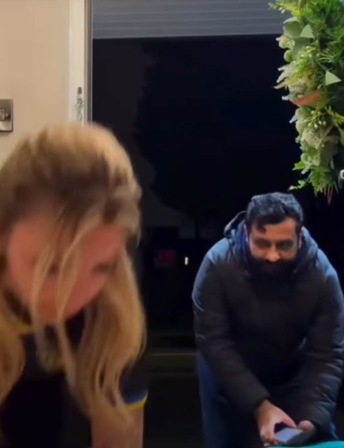 Το viral βίντεο που δίχασε το διαδίκτυο