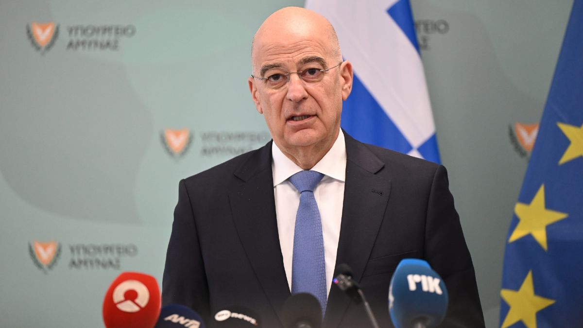 Truth Social: Ο Τραμπ αναφέρεται στην ελληνική στήριξη της Κύπρου και στον Δένδια