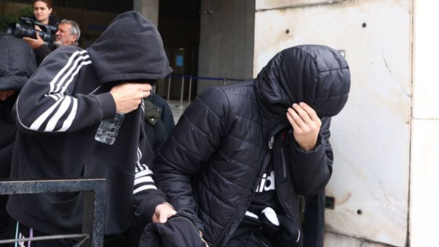 Απάτη εκατομμυρίων στον ΕΦΚΑ: Στη φυλακή ο πρώην παίκτης ριάλιτι και τρεις ακόμη – Τι αποκάλυψαν οι απολογίες