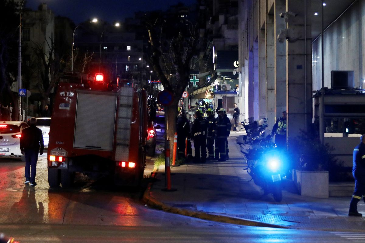 Στιγμιότυπα από το συναγερμό που σήμανε στην ΓΑΔΑ
