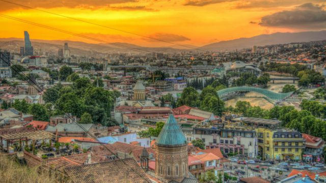 Λιγότερο κι από καφέ: Που θα βρεις 5αστερο ξενοδοχείο με λιγότερο από 3 ευρώ την βραδιά;