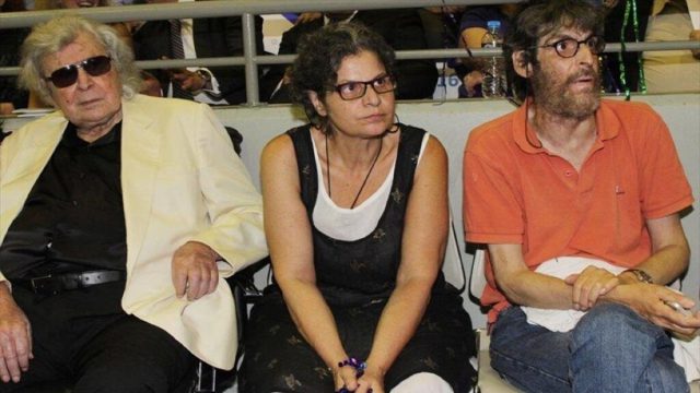 Έκκληση βοήθειας από τον γιο του Μίκη Θεοδωράκη: «Όλο σκέφτομαι να κάνω κακό στον εαυτό μου»