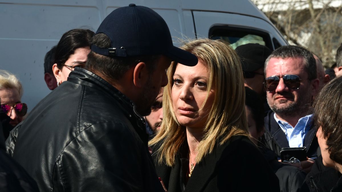 Τι συνέβη στη συγκέντρωση των Τεμπών;