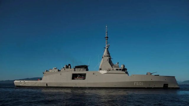 Πόσο κοντά είναι πραγματικά ο πόλεμος στην Ελλάδα; Η φρεγάτα «Κίμων» και ελληνικά F-16 πάνε στην Κύπρο, στη Λευκωσία ο Δένδιας