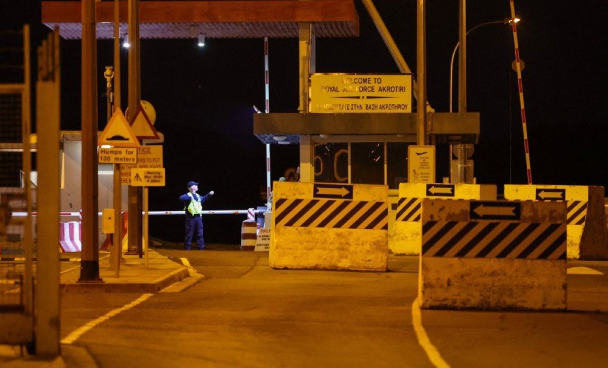 Κύπρος: Ηχούν οι σειρήνες στο Ακρωτήρι