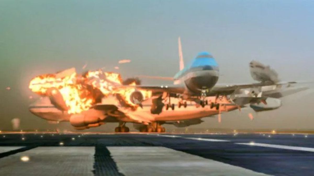 Τα δύο μοιραία αεροσκάφη ήταν η πτήση KLM 4805 από το Άμστερνταμ και η πτήση PanAm 1736 από τη Νέα Υόρκη