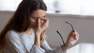 Γιατί νιώθεις συνεχώς κουρασμένος; Η «κρυφή» αιτία πίσω από την κόπωση που μπορεί να αποδειχθεί μοιραία