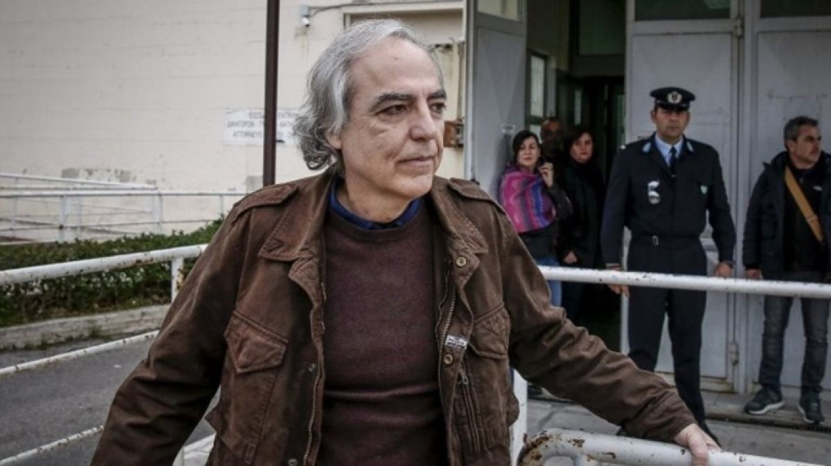 17Ν: Καταγγελίες για ιδιοτελή σχέδια και ληστείες “για ίδιο όφελος”