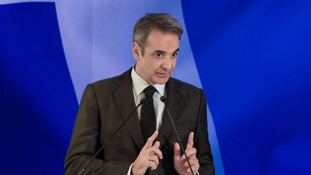 Ολομέτωπη επίθεση του πρωθυπουργού Κυριάκου Μητσοτάκη στα παραδοσιακά ΜΜΕ! MEGA ακούει;