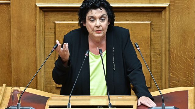 Η Λιάνα Κανέλλη άφησε άφωνους και τους δύο δημοσιογράφος του ΣΚΑΪ