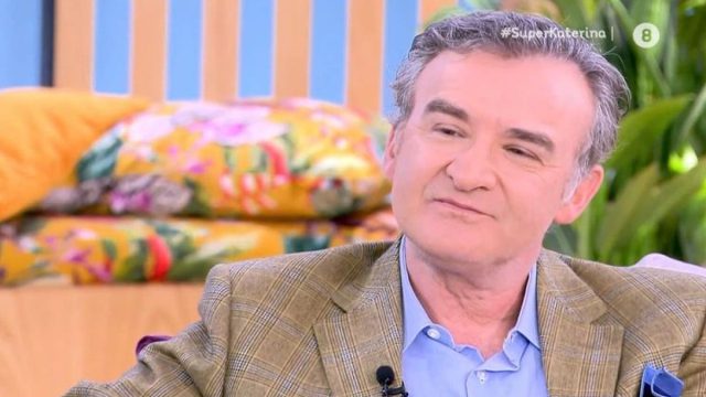 Συγκλονίζει ο Νίκος Ορφανός για τον όγκο στο κεφάλι του: «Βούρκωνα γιατί ήμουν ζωντανός»