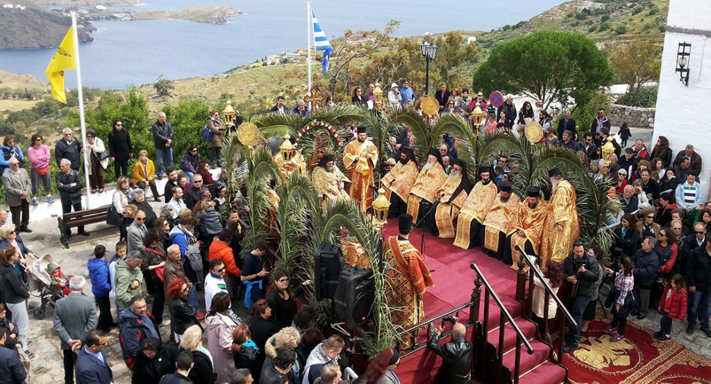 Ανακαλύψτε τις 5 κορυφαίες προτάσεις του travelmyth_gr για μια εμπειρία γεμάτη χρώματα, αρώματα και αληθινή ελληνική φιλοξενία.