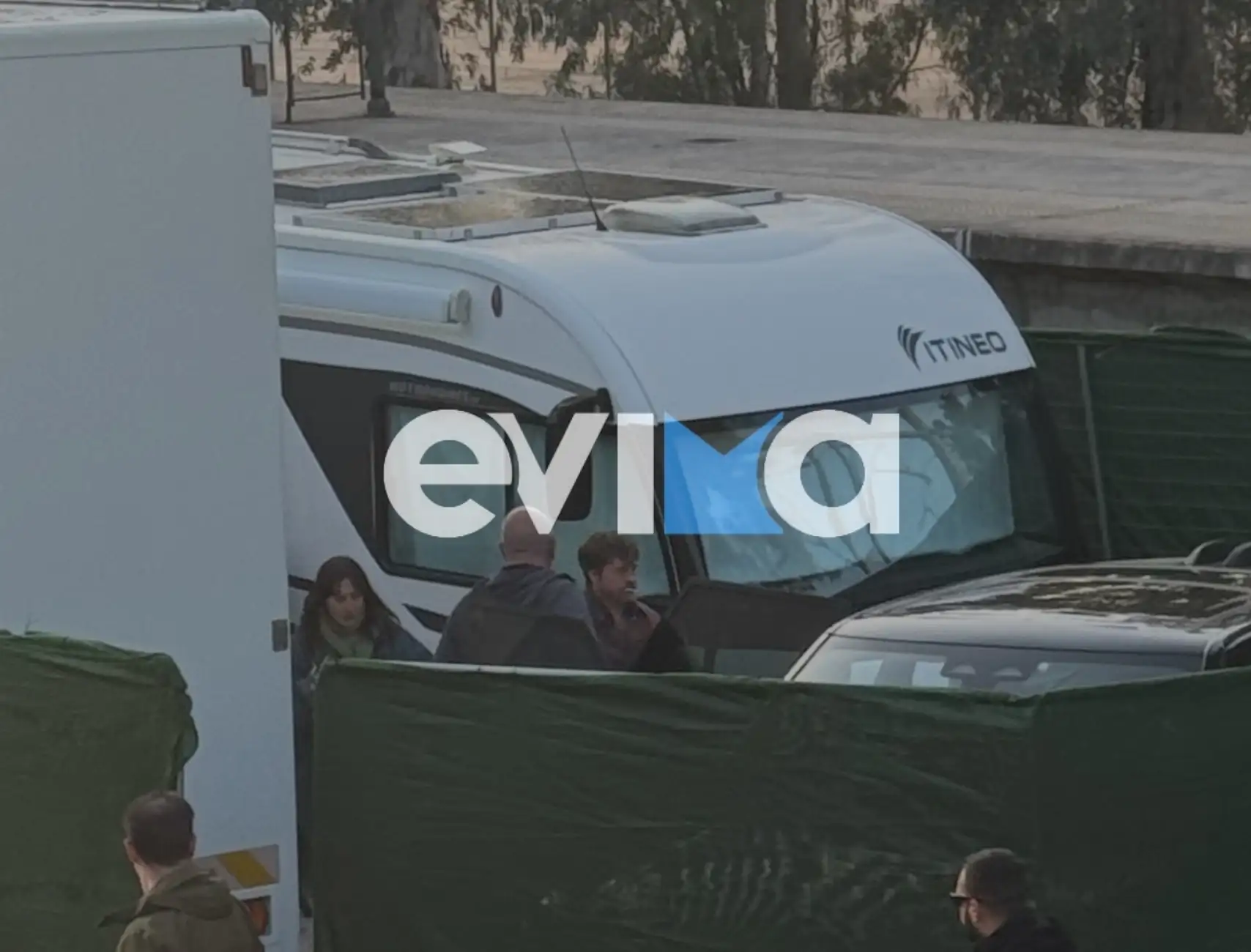 Ο Μπραντ Πιτ στη Χαλκίδα – ΦΩΤΟ από evima.gr
